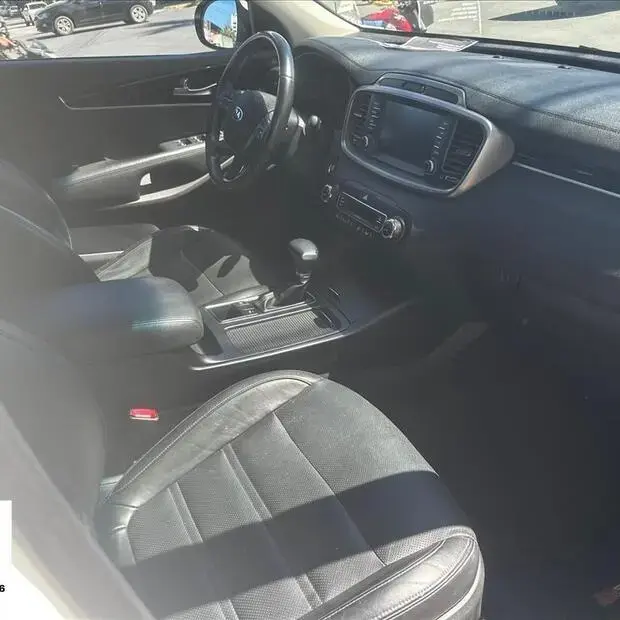 Kia SORENTO 2.4 16V GASOLINA EX 7L AUTOMÁTICO