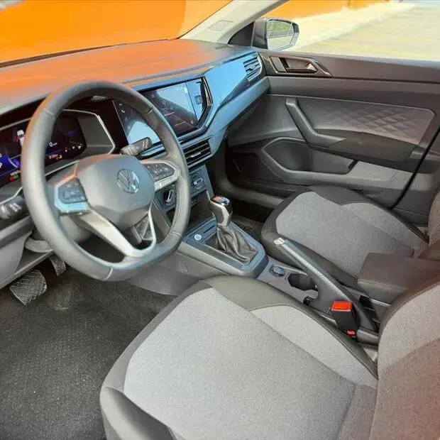 Volkswagen POLO 1.0 MPI MANUAL