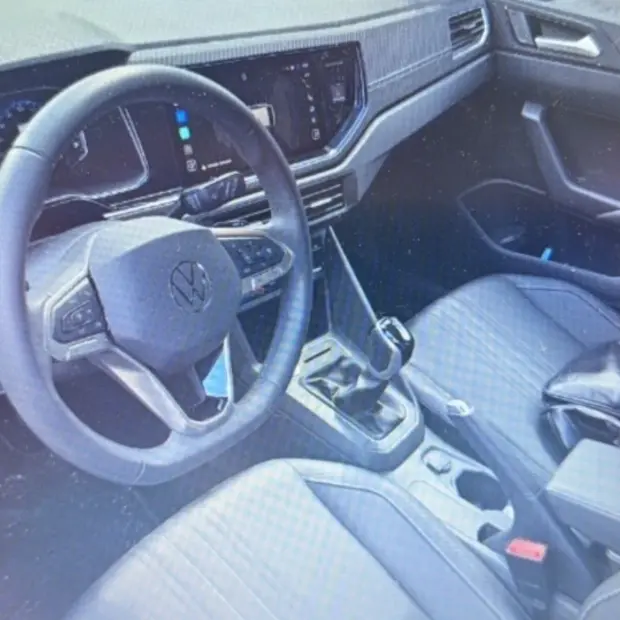 Volkswagen NIVUS 1.0 200 TSI TOTAL FLEX HIGHLINE AUTOMÁTICO