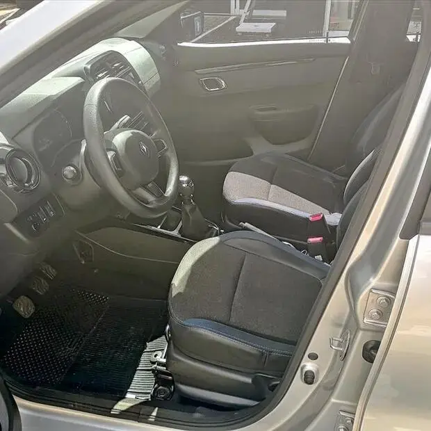 Renault KWID 1.0 12V SCE FLEX INTENSE MANUAL