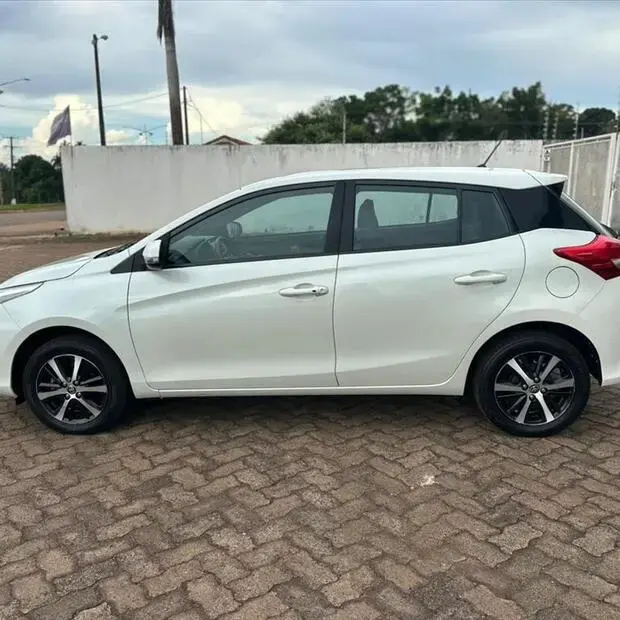 Toyota YARIS 1.5 16V FLEX XL PLUS CONNECT MULTIDRIVE