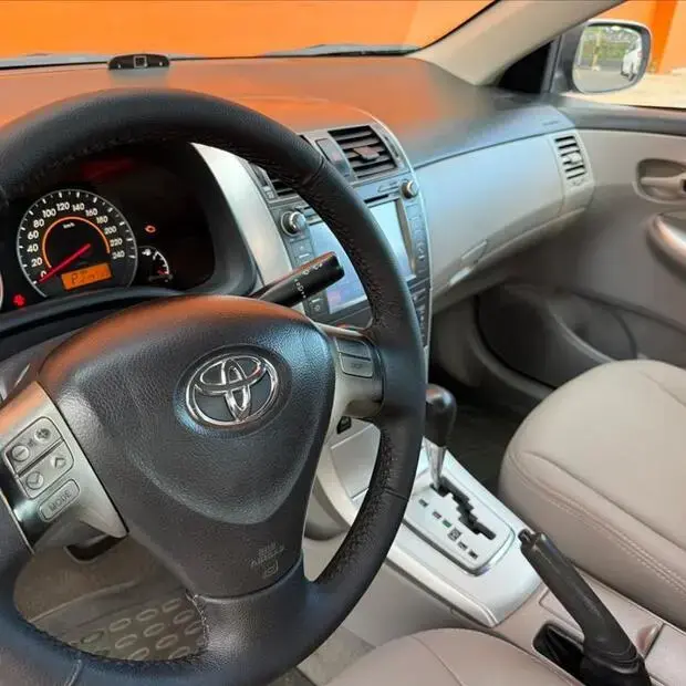 Toyota COROLLA 1.8 GLI 16V FLEX 4P AUTOMÁTICO