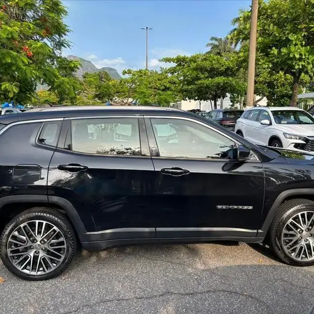 Jeep COMPASS 1.3 T270 TURBO FLEX LIMITED AT6