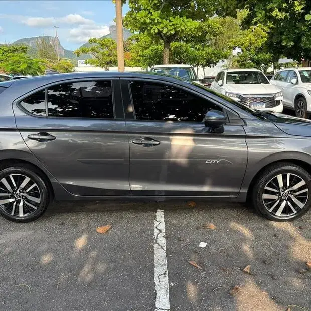 Honda CITY 1.5 i-VTEC FLEX HATCH TOURING CVT
