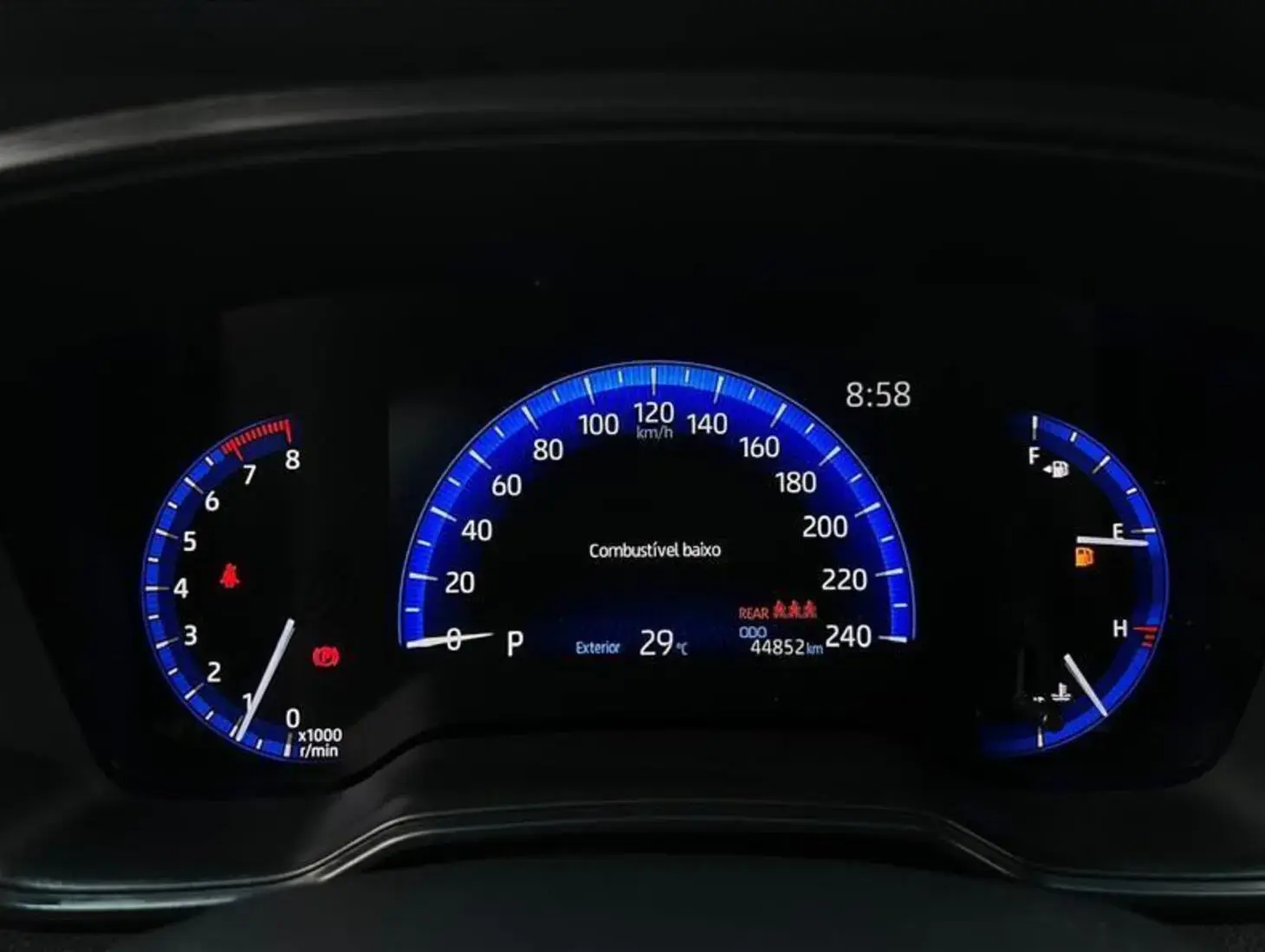 galeria COROLLA CROSS