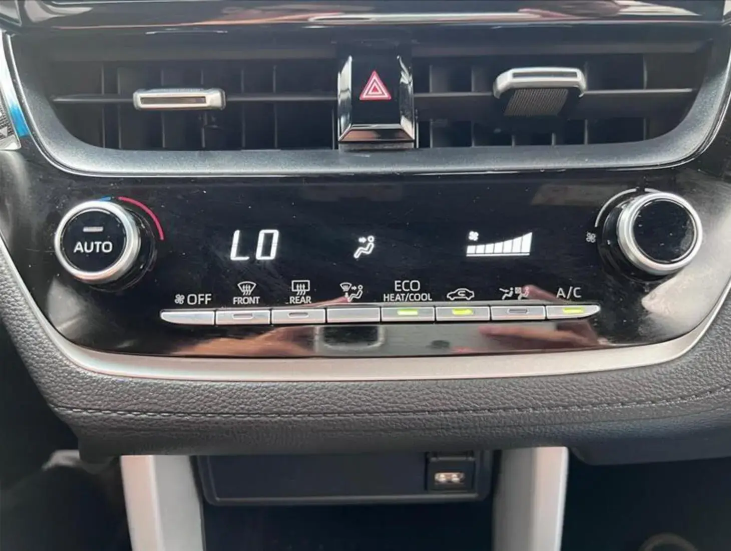 galeria COROLLA CROSS