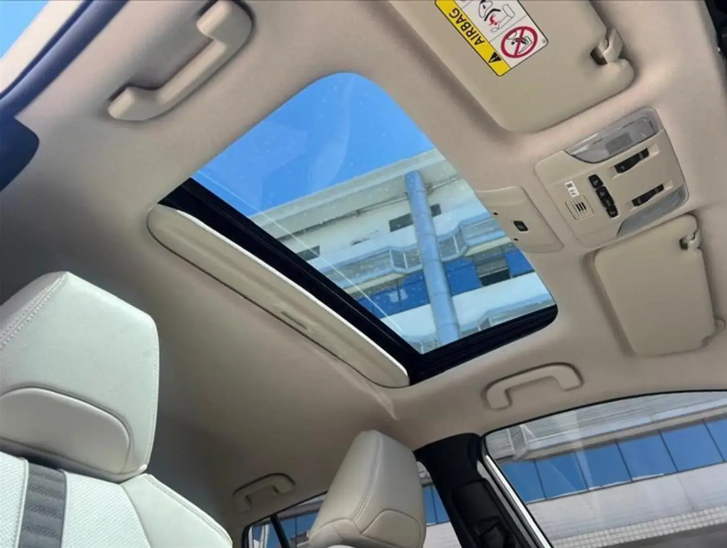 galeria COROLLA CROSS