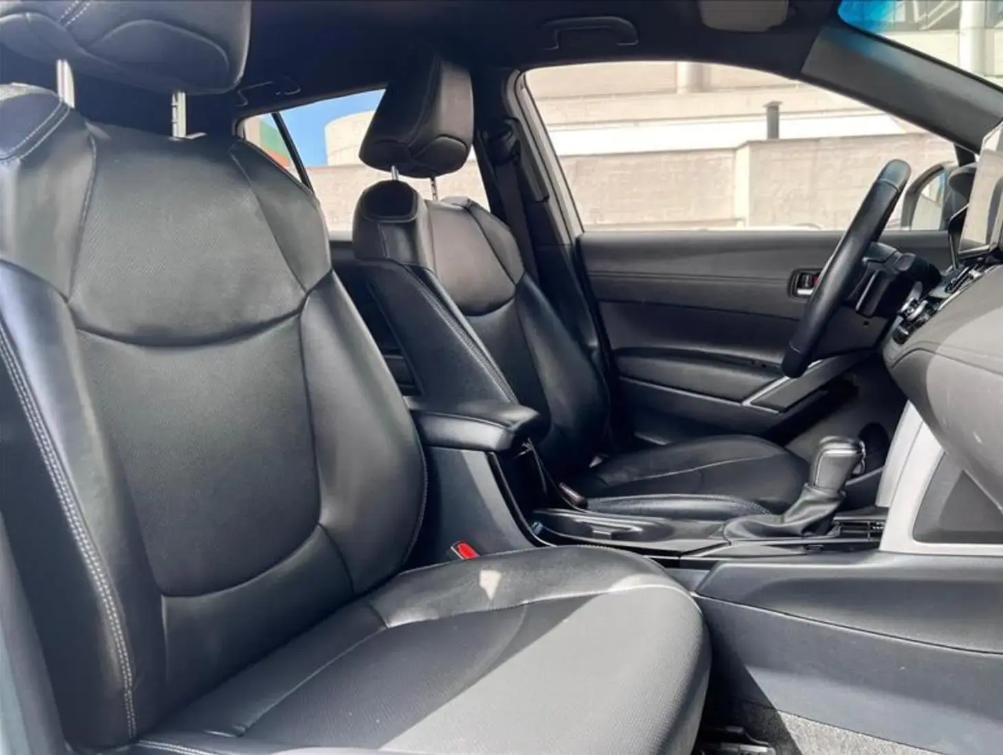 galeria COROLLA CROSS