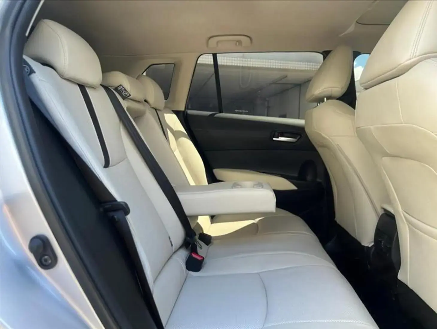 galeria COROLLA CROSS