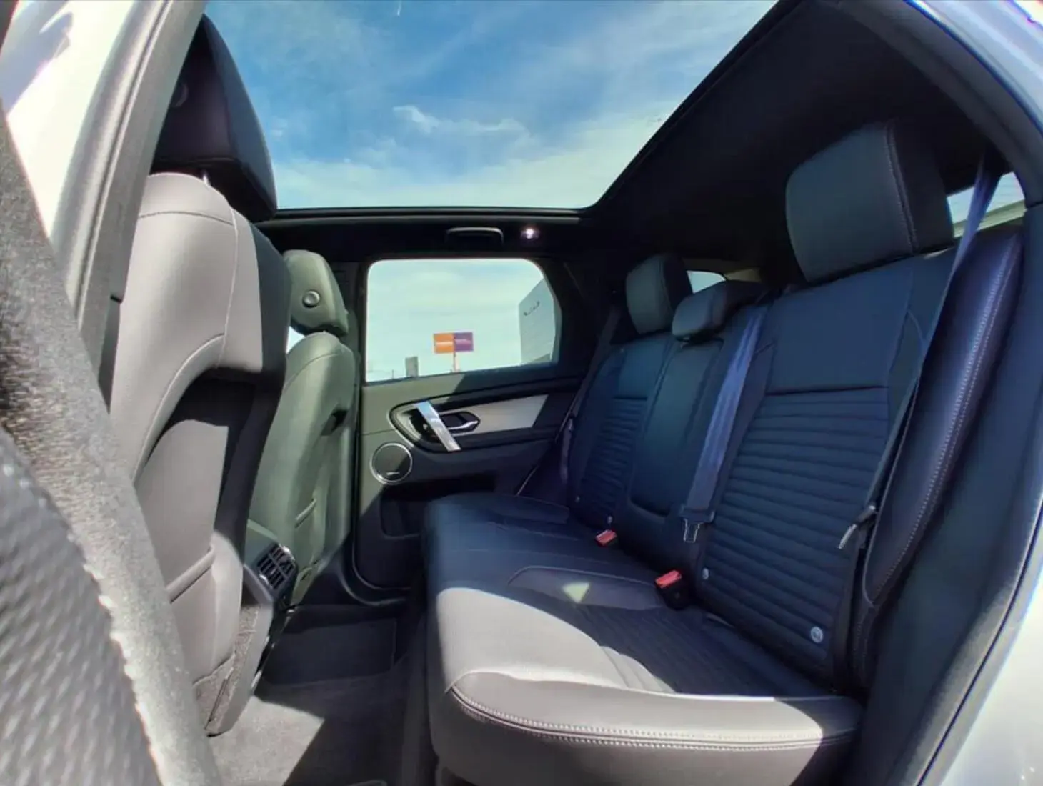 galeria DISCOVERY SPORT