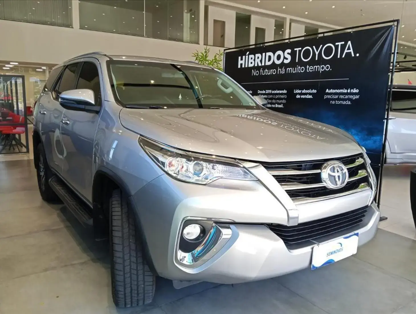 galeria HILUX SW4