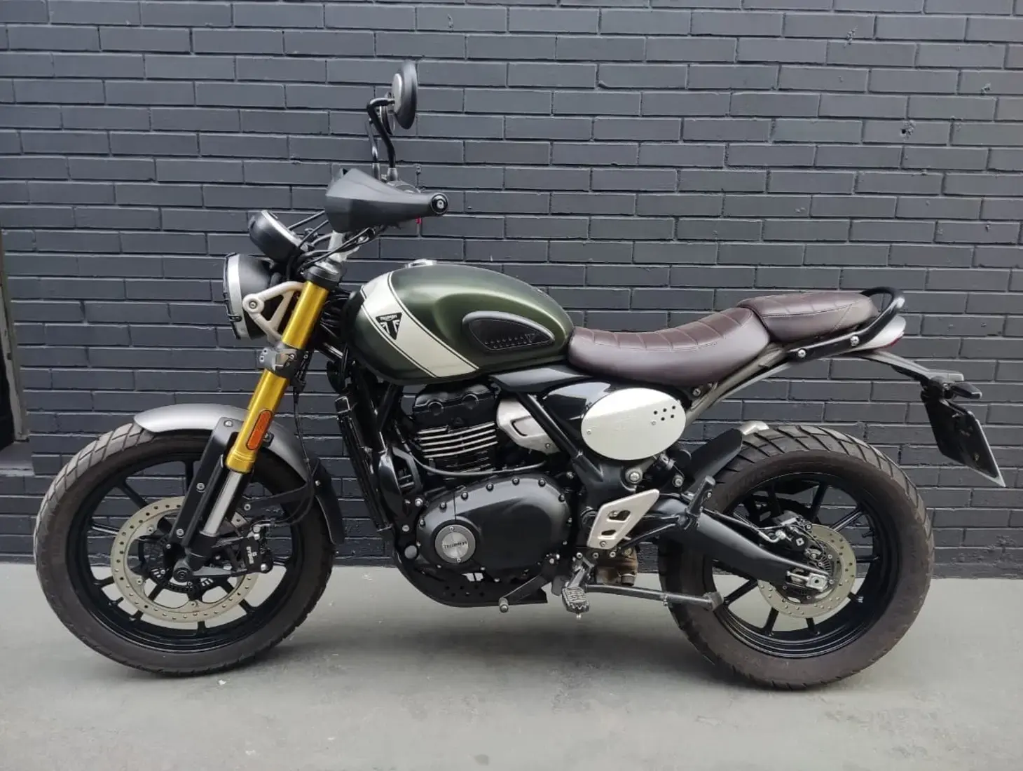 galeria Scrambler 400 X
