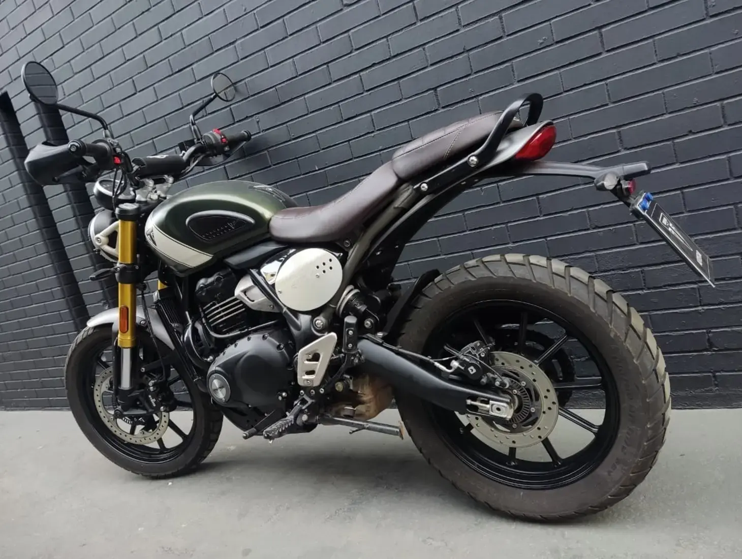 galeria Scrambler 400 X