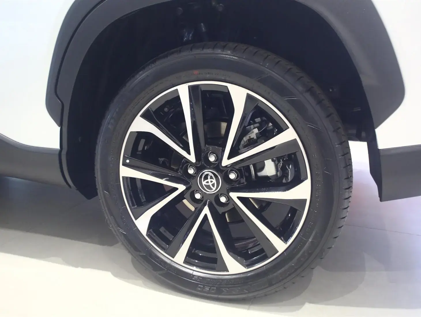 galeria Corolla Cross