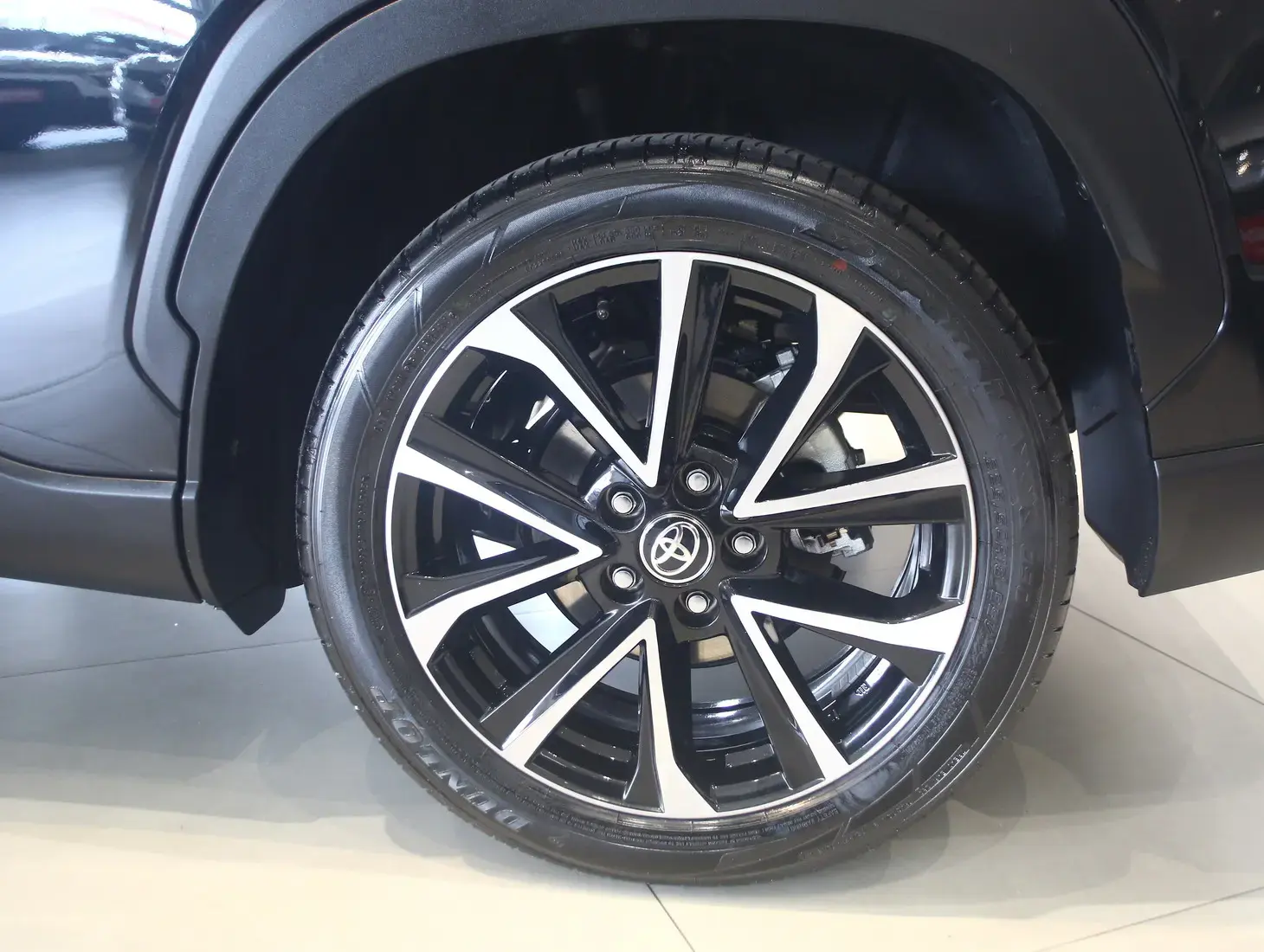 galeria Corolla Cross