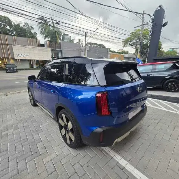 Mini Cooper Countryman SE ALL4 Top