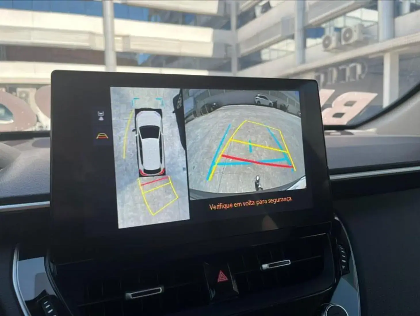 galeria COROLLA CROSS