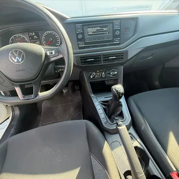 Volkswagen POLO 1.0 MPI TRACK MANUAL