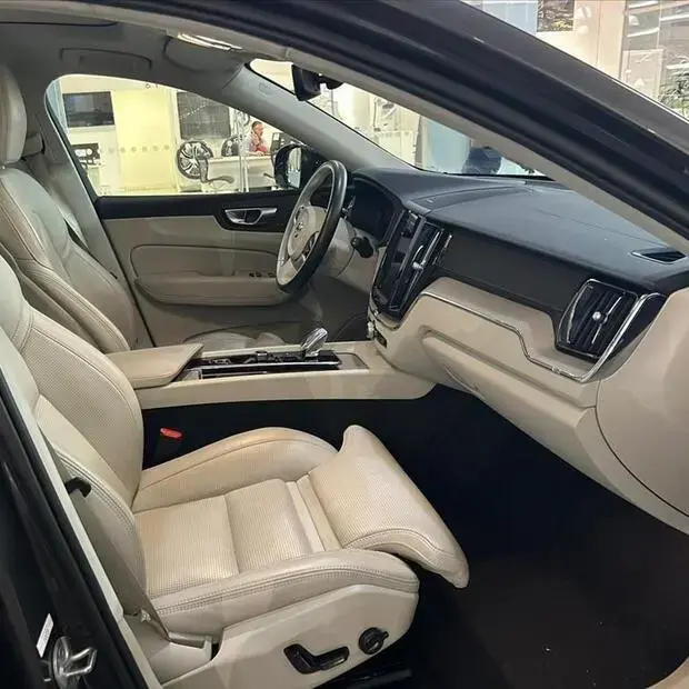 Volvo XC60 2.0 T8 RECHARGE ULTIMATE AWD GEARTRONIC