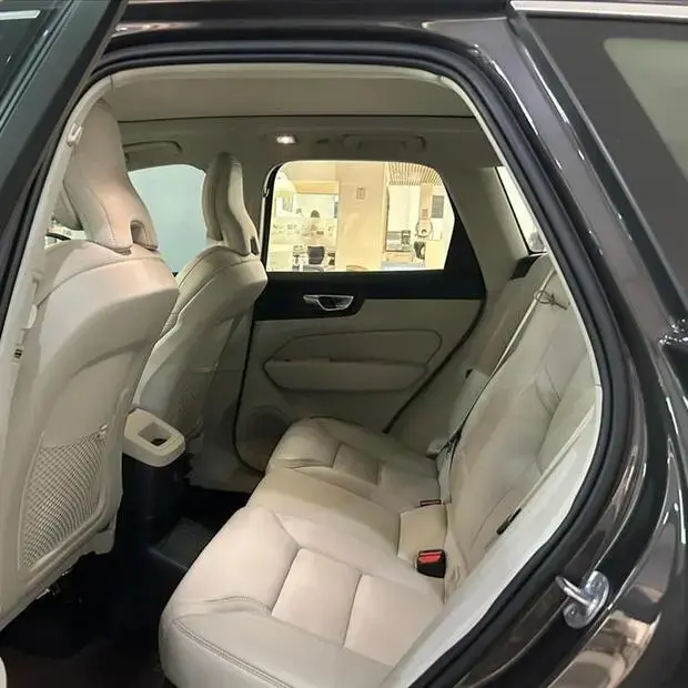 Volvo XC60 2.0 T8 RECHARGE ULTIMATE AWD GEARTRONIC