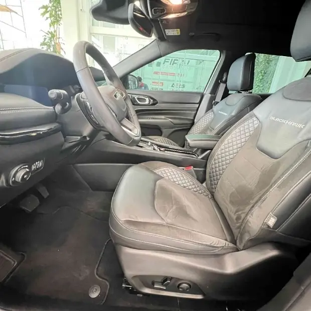 Jeep COMPASS 2.0 HURRICANE 4 TURBO GASOLINA BLACKHAWK AT9