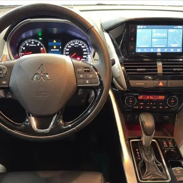 Mitsubishi ECLIPSE CROSS 1.5 MIVEC TURBO GASOLINA HPE-S CVT