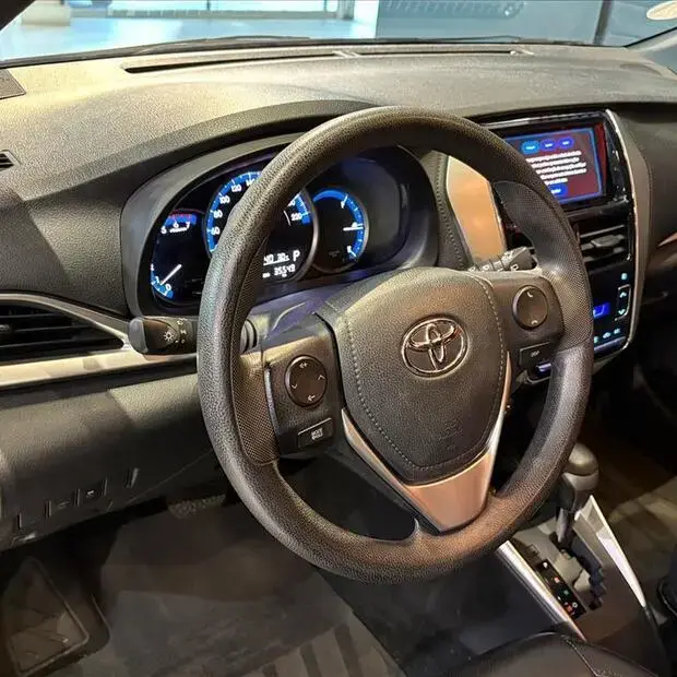 Toyota YARIS 1.5 16V FLEX XL PLUS CONNECT MULTIDRIVE