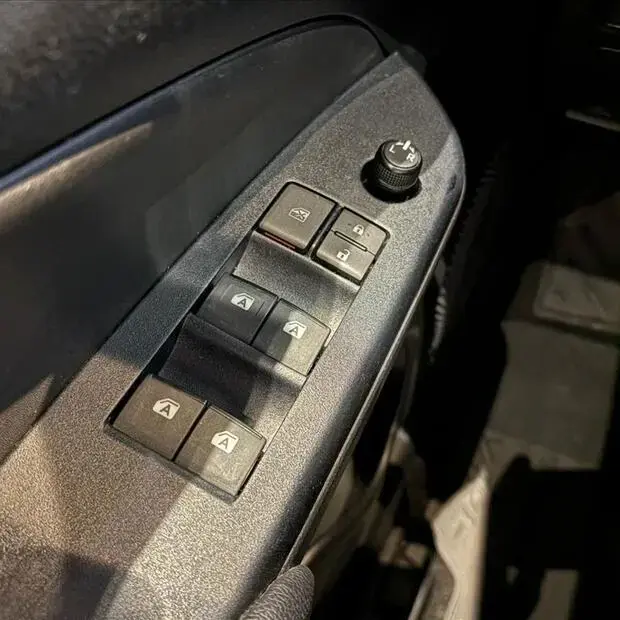 Toyota YARIS 1.5 16V FLEX XL PLUS CONNECT MULTIDRIVE