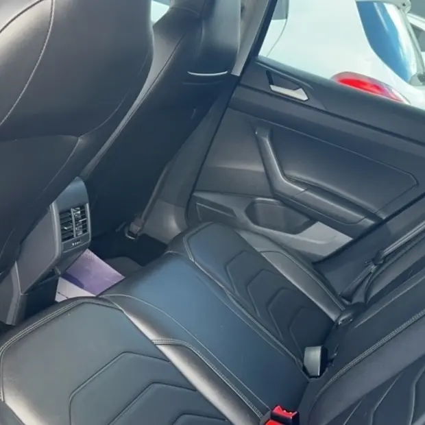 Volkswagen POLO 1.0 170 TSI HIGHLINE AUTOMÁTICO