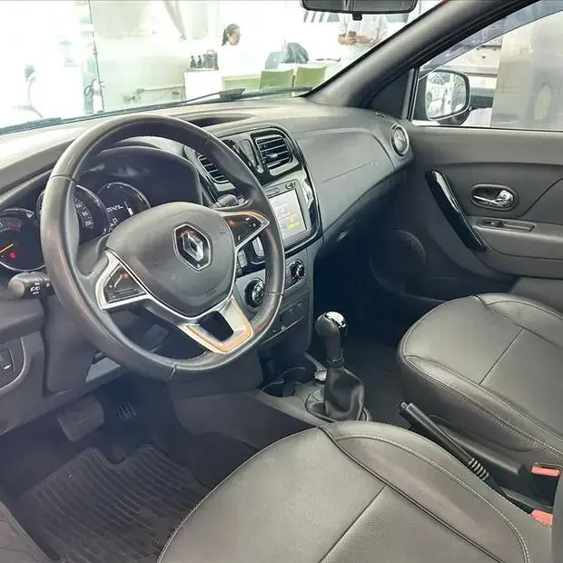 Renault STEPWAY 1.6 16V SCE FLEX ICONIC X-TRONIC