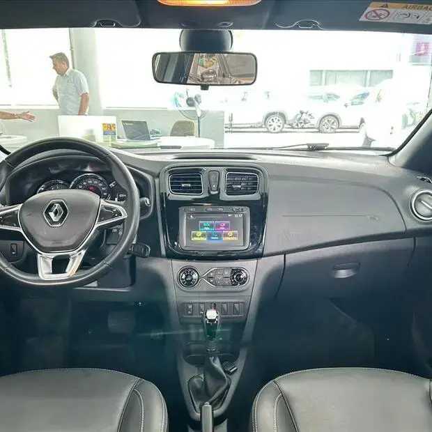 Renault STEPWAY 1.6 16V SCE FLEX ICONIC X-TRONIC