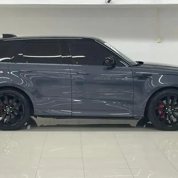 Land Rover Range Rover R. Sp. First Ed. 3.0 510cv Híb.