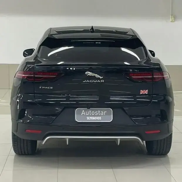 Jaguar I-Pace SE EV400 AWD Aut. (Elétrico)