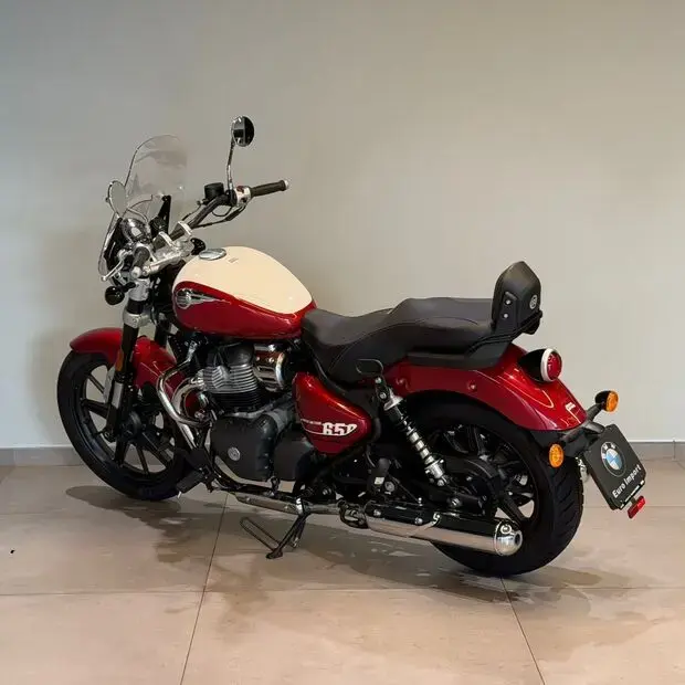 Royal Enfield Super Meteor Astral