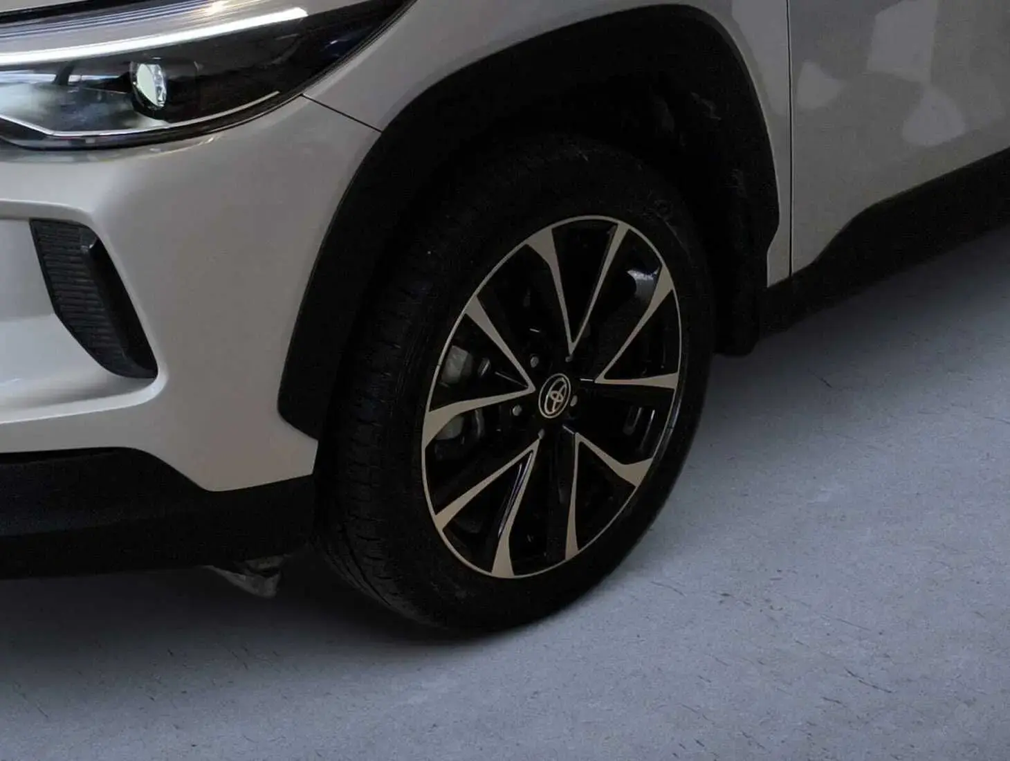 galeria Corolla Cross