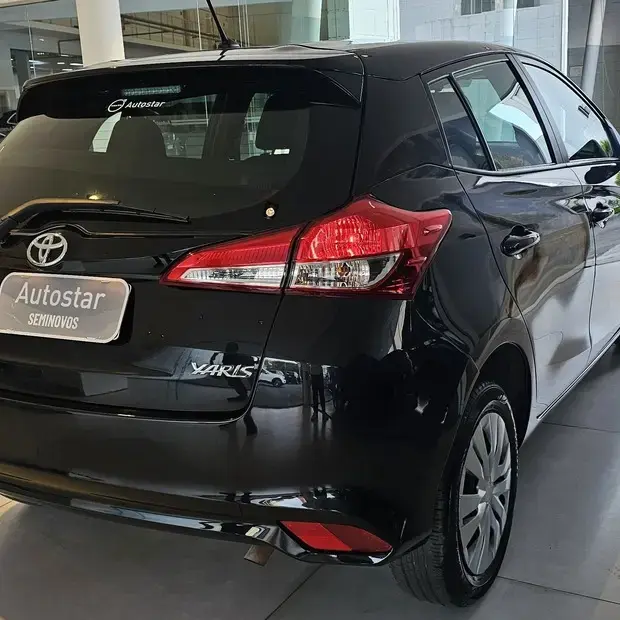 Toyota Yaris XL 1.5 (Flex) (Aut)