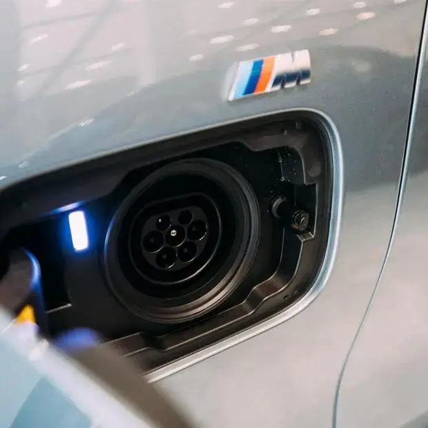 Bmw 330e M Sport 2.0 Turbo (Aut.) (Híb.)