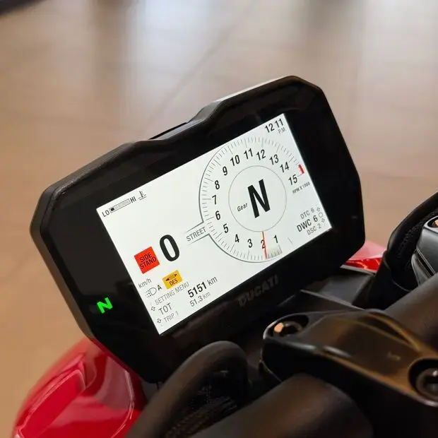 Ducati Streetfighter V4 S