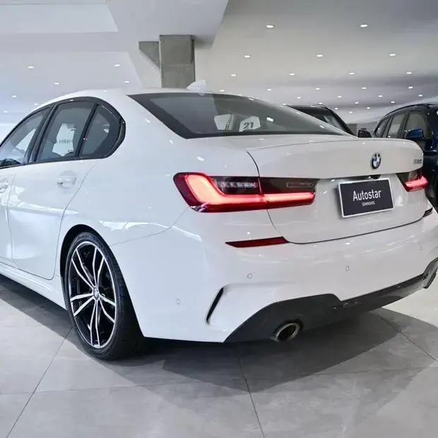 Bmw 330i 2.0 M Sport AT