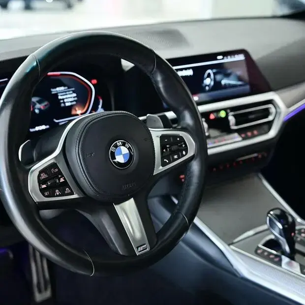 Bmw 330i 2.0 M Sport AT