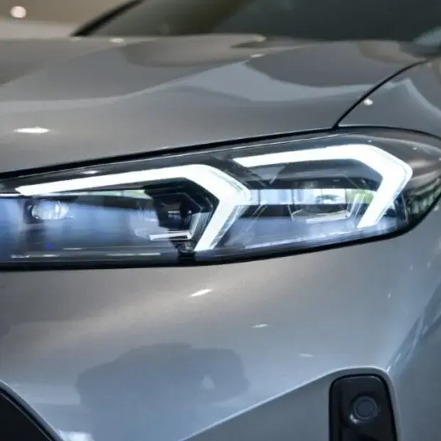 Bmw 330e M Sport 2.0 Turbo (Aut.) (Híb.)