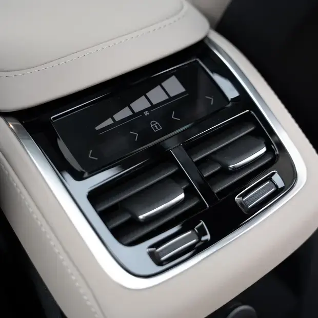 Volvo XC90 Ultra PHEV