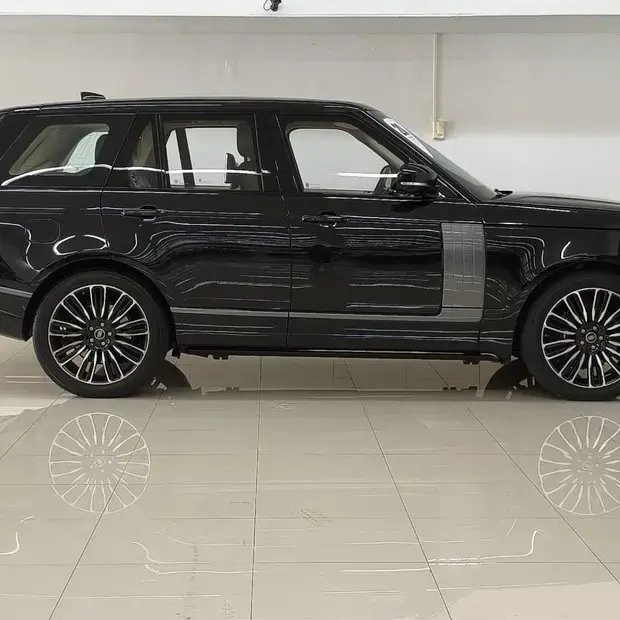 Land Rover Range Rover Vogue 4.4 SE SDV8 4X4 TURBO DIESEL 4P