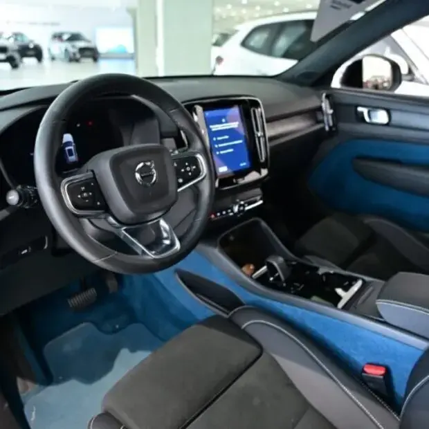 Volvo XC40 Recharge Plus (Elétrico)