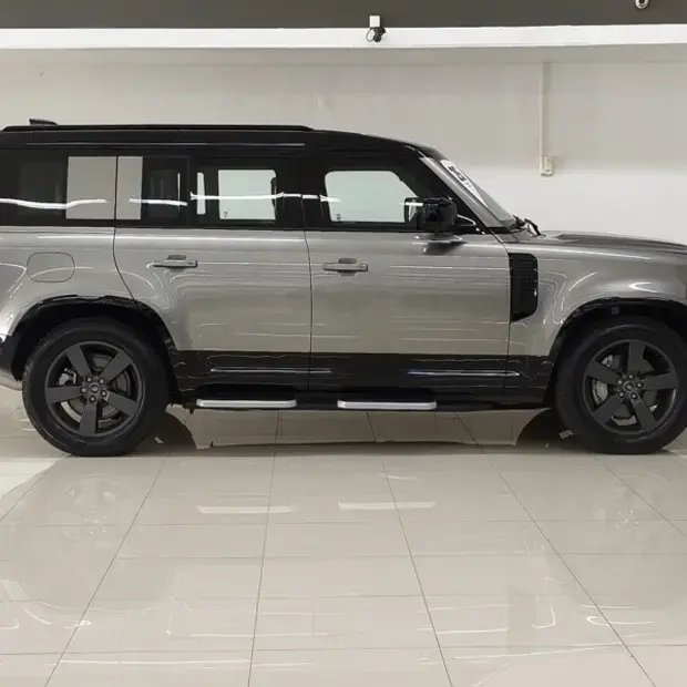 Land Rover Defender 110 X-DY HSE D350 AT (Híb.)