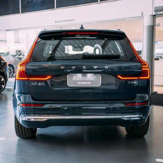 Volvo XC60 Plus PHEV