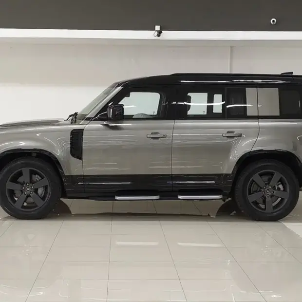 Land Rover Defender 110 X-DY HSE D350 AT (Híb.)