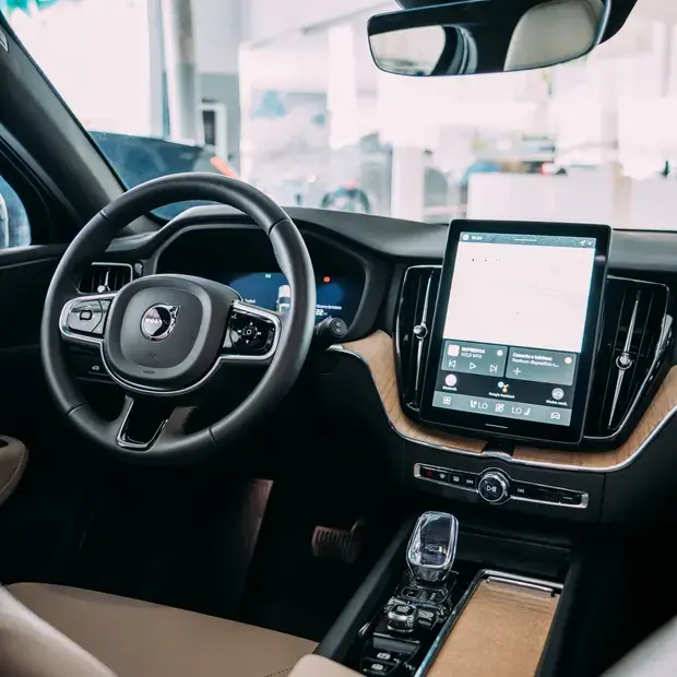 Volvo XC60 Plus PHEV