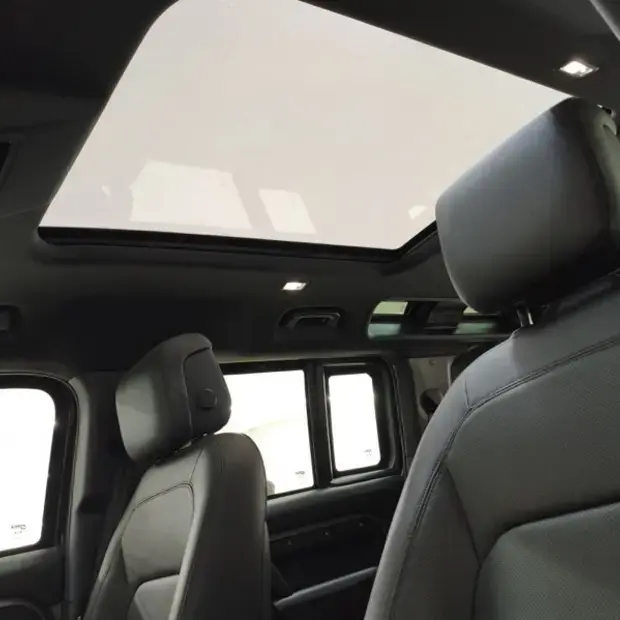 Land Rover Defender 110 X-DY HSE D350 AT (Híb.)