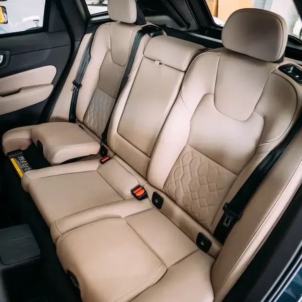 Volvo XC60 Plus PHEV